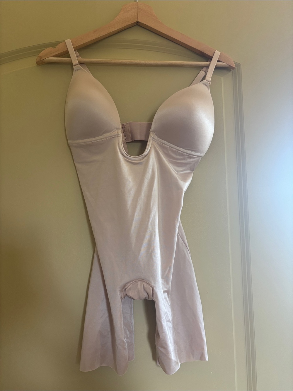 Spanx low neck/back shapewear